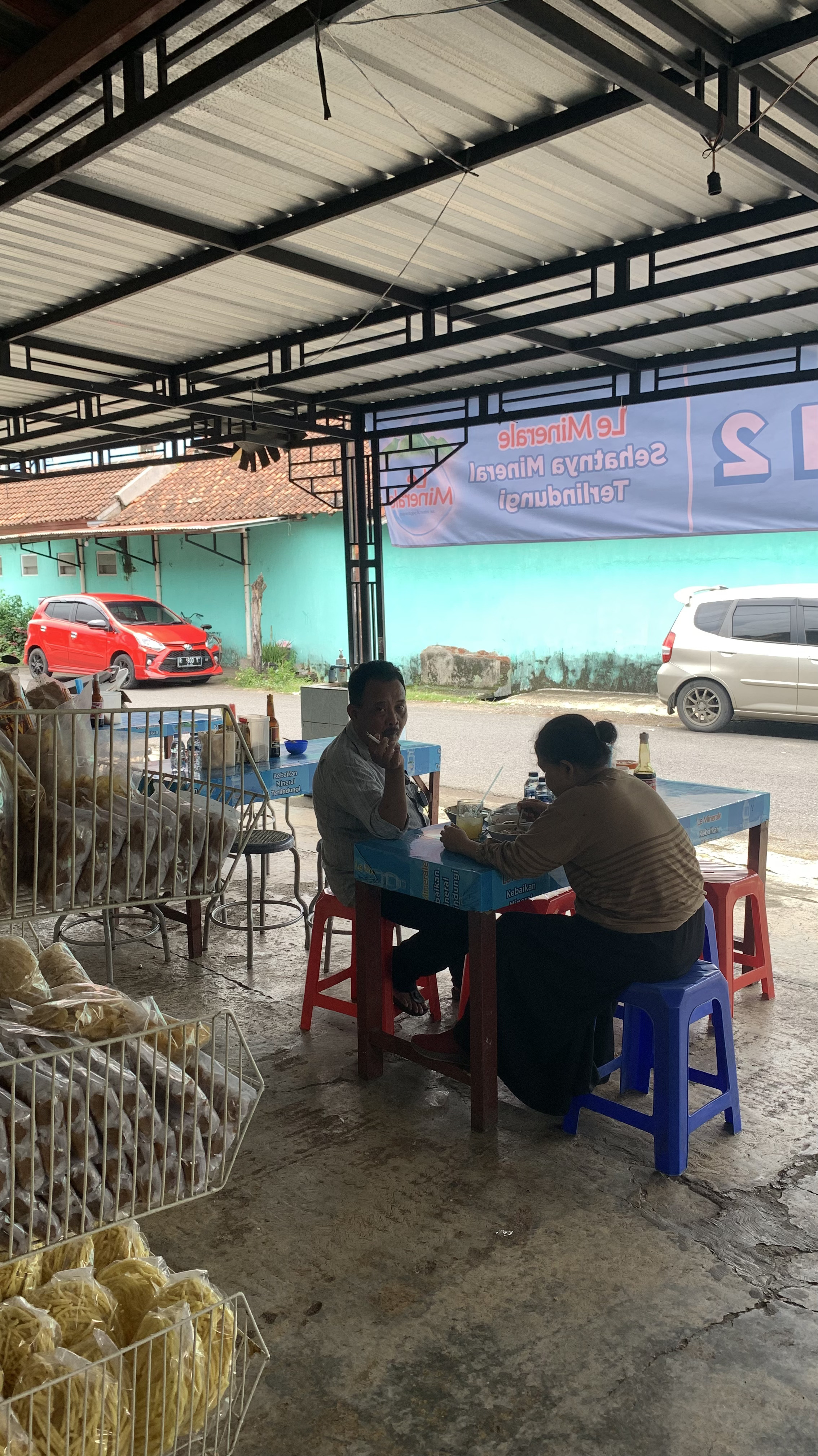 Sliced beef and ingredients